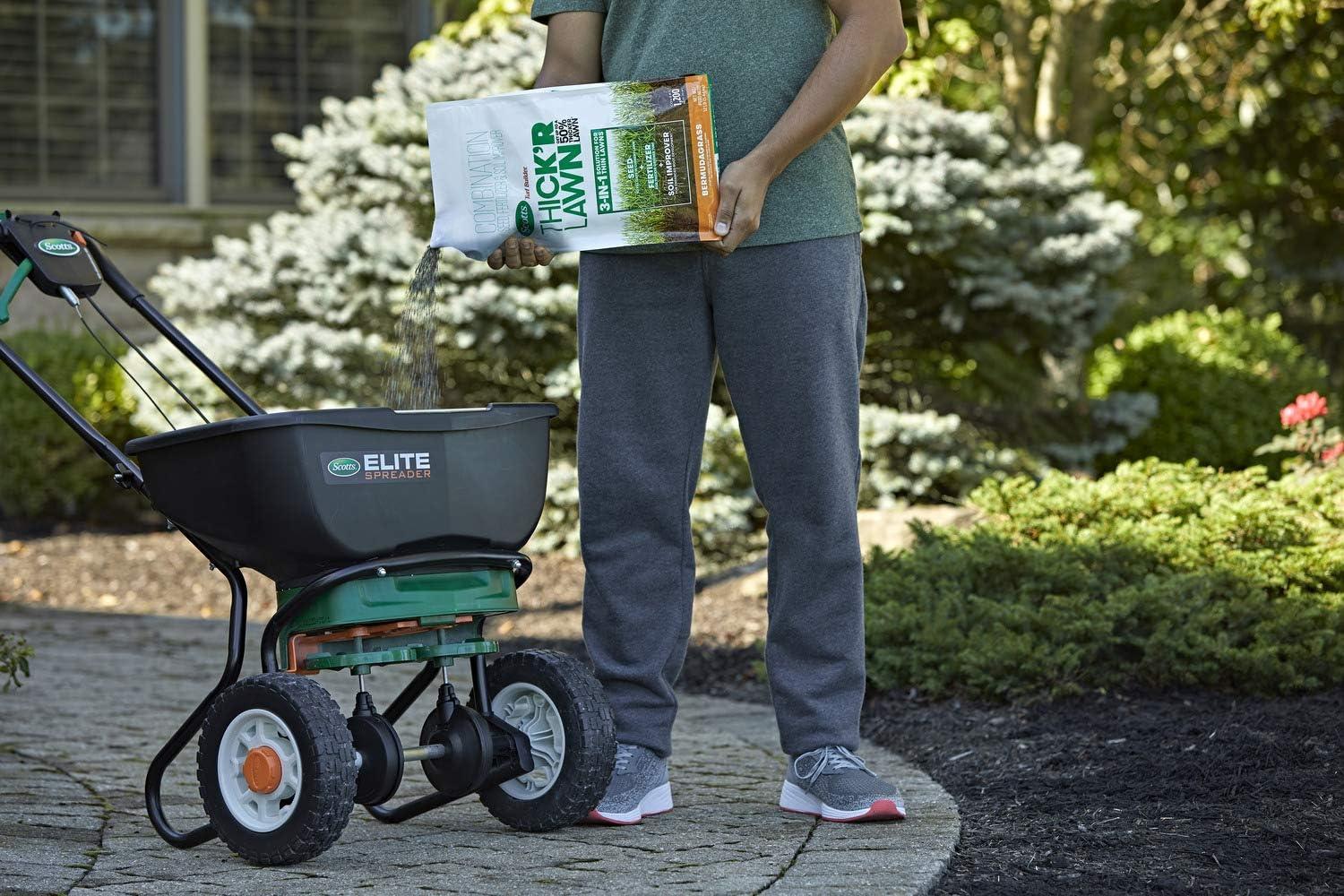 imageScotts Turf Builder THICKR LAWN Grass Seed Fertilizer and Soil Improver for Bermudagrass 1200 sq ft 12 lbs12 lb